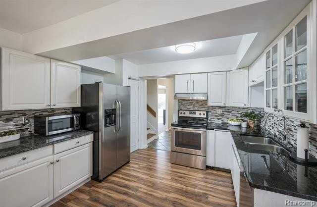 1524 Georgetown Dr #32 - Photo 5 of 29