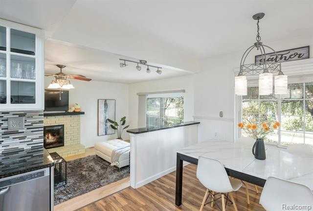 1524 Georgetown Dr #32 - Photo 6 of 29