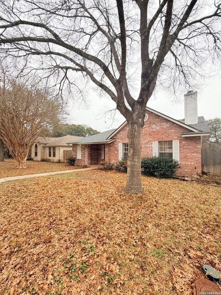 15022 Polynesian - Photo 3 of 25