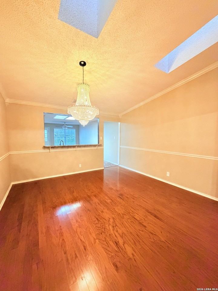 15022 Polynesian - Photo 7 of 25