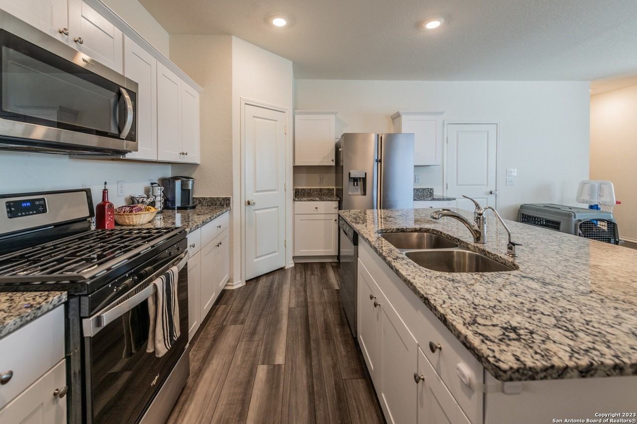 5203 Winding Strm - Photo 3 of 21