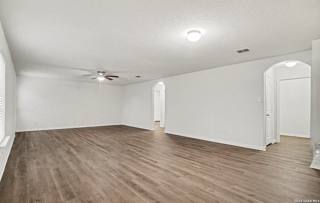 7543 Bowdre - Photo 3 of 13