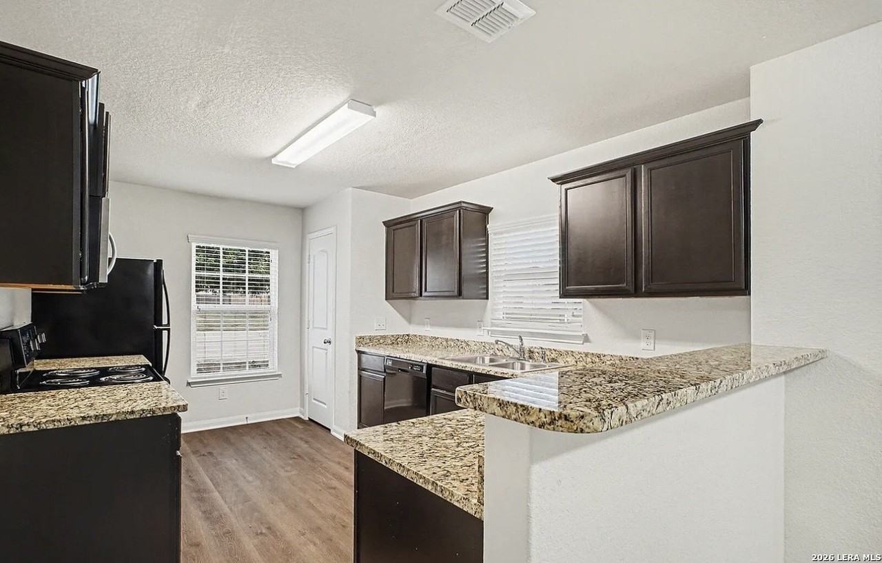 7543 Bowdre - Photo 5 of 13