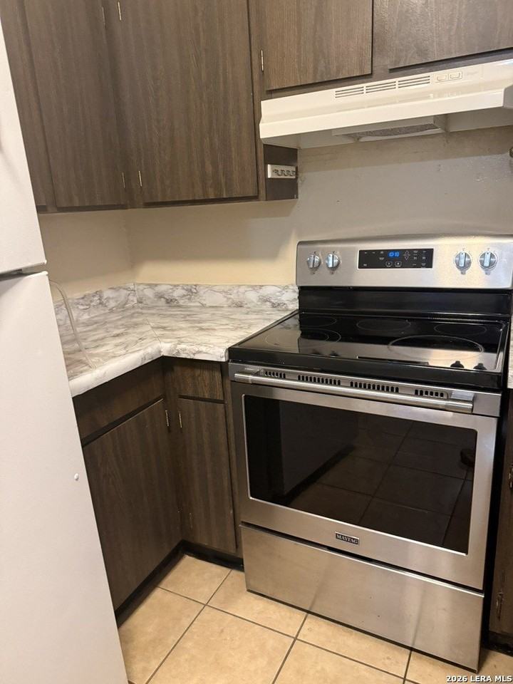 923 Vance Jackson Rd Apt 1301 #1301 - Photo 4 of 22