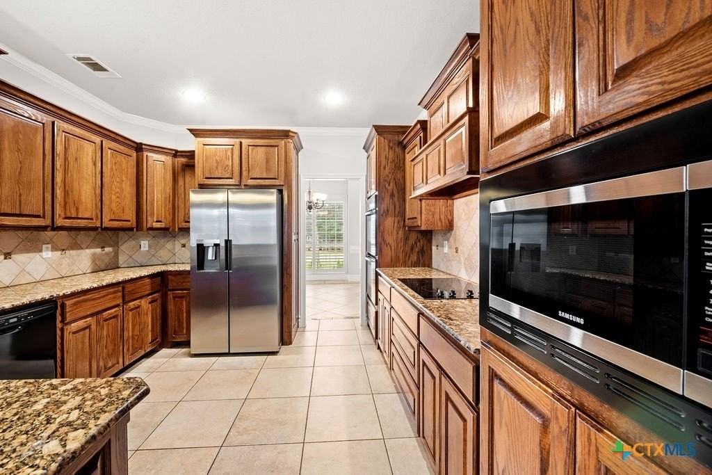 365 Green Park Dr - Photo 7 of 29