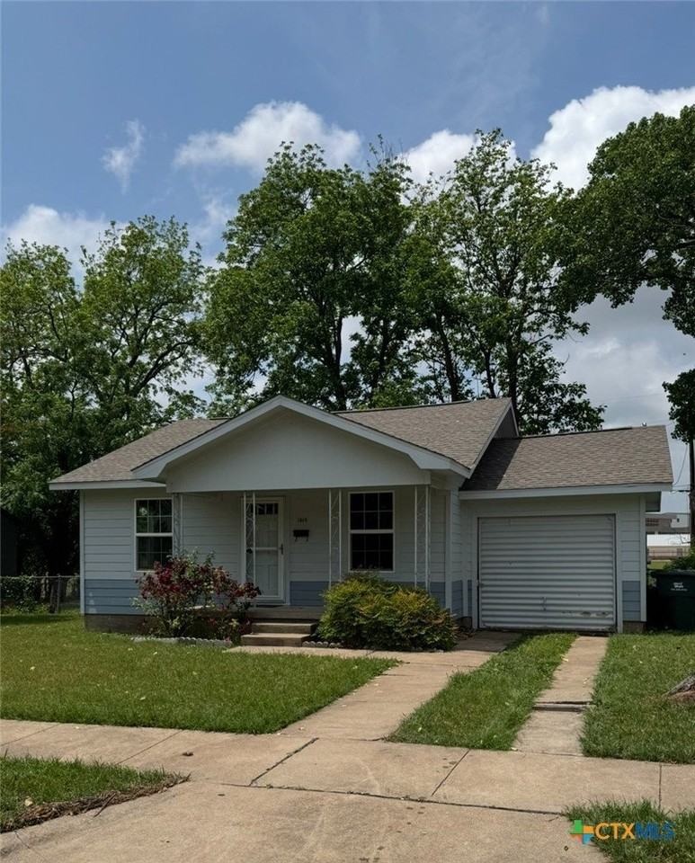 1514 S 15th St - Photo 2 of 27