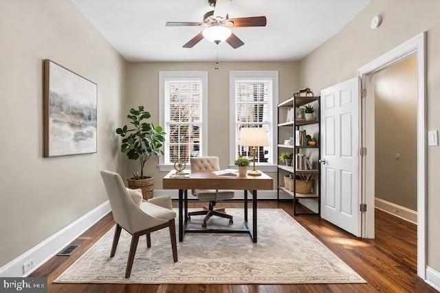 3138 1/2 O St Nw - Photo 5 of 32