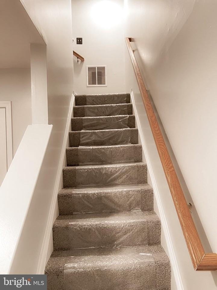 4128 Brown Bark Cir - Photo 4 of 24