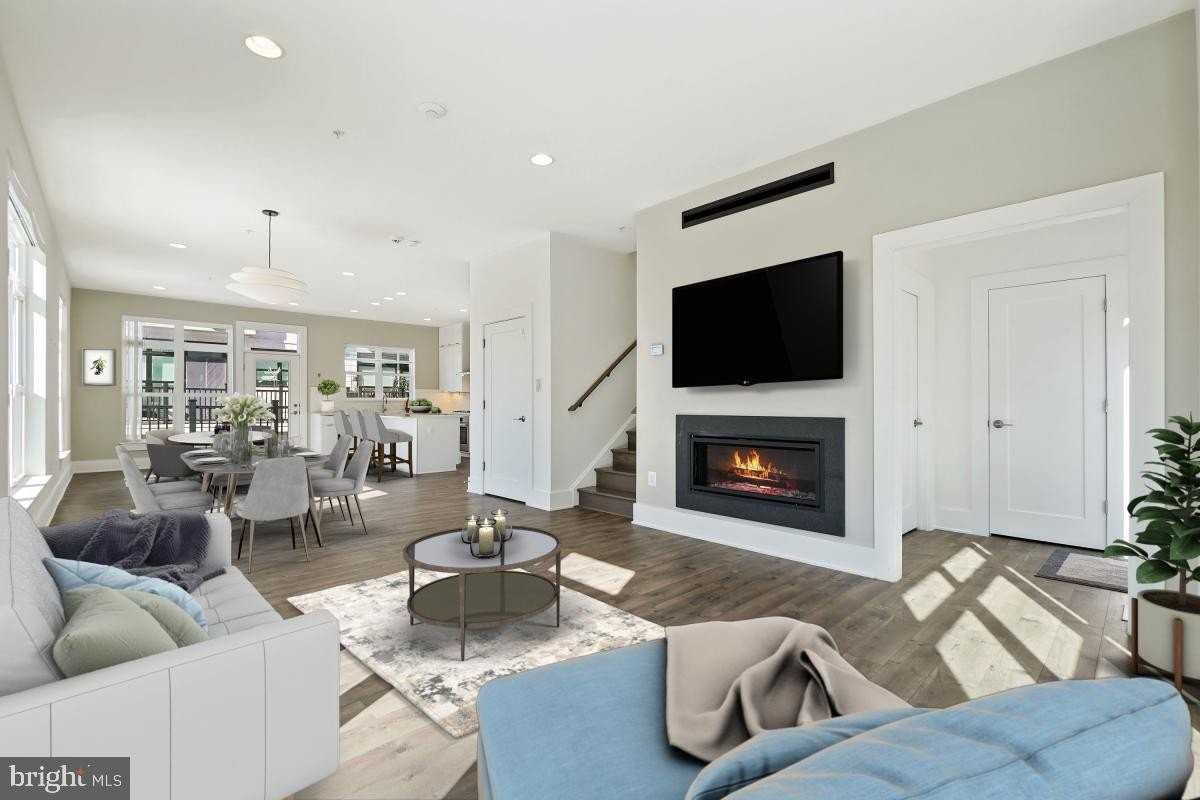 11300 Emerald Park Rd - Photo 3 of 34