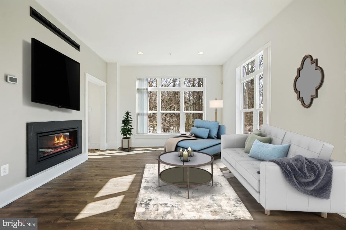 11300 Emerald Park Rd - Photo 5 of 34