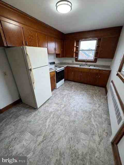 232 Bryan Pl - Photo 2 of 11