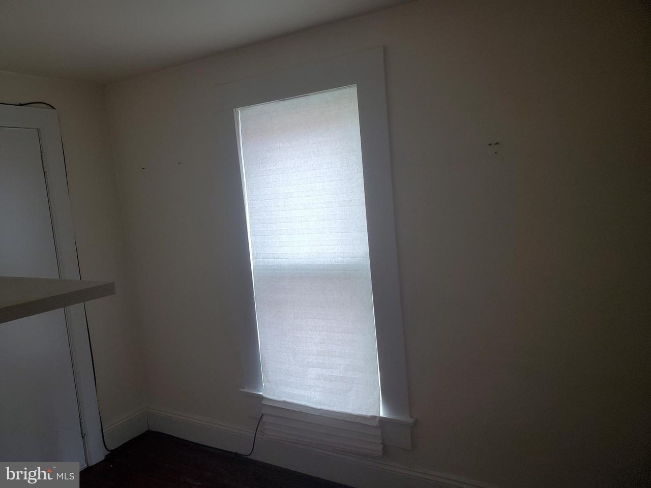 437 S Burhans Blvd - Photo 6 of 12