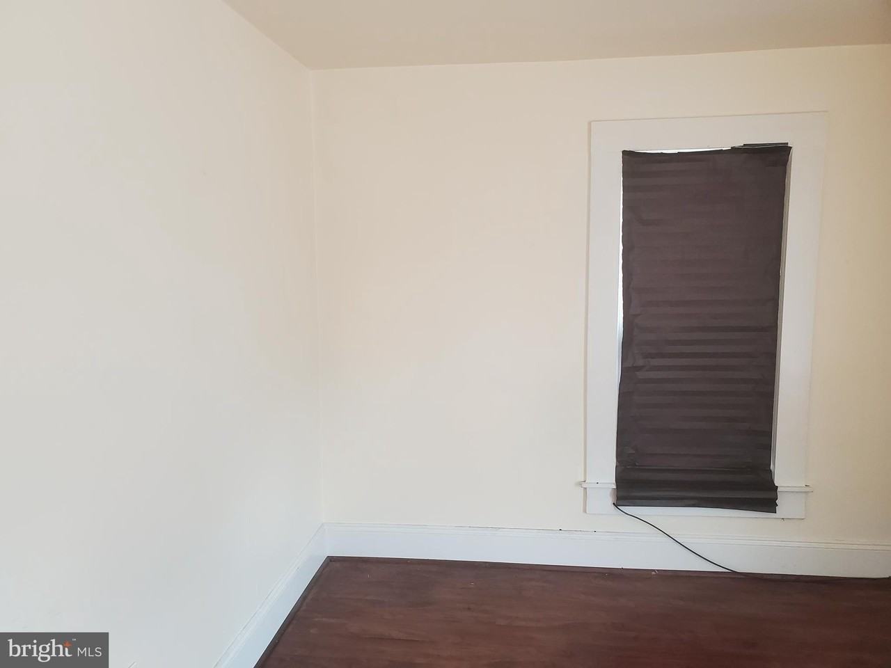 437 S Burhans Blvd - Photo 7 of 12