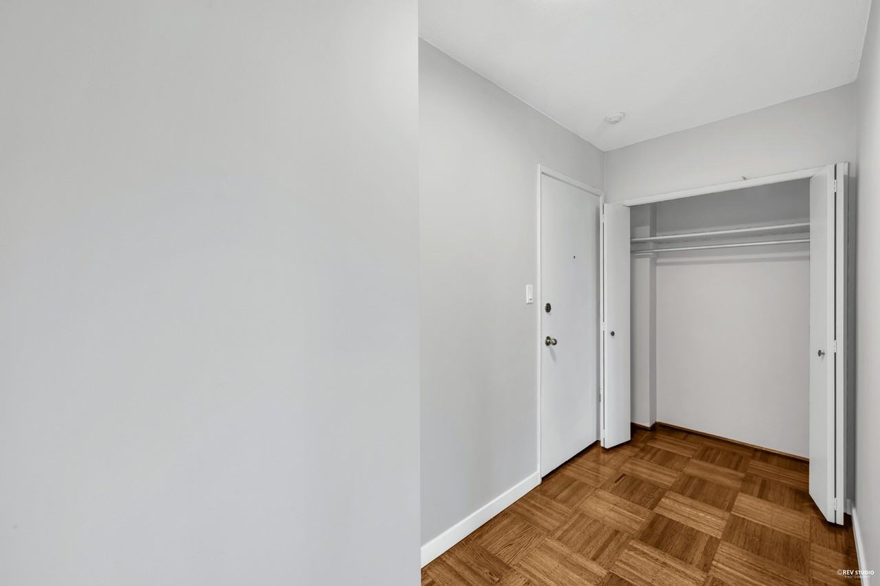 9486 Cook Street - Photo 7 of 12