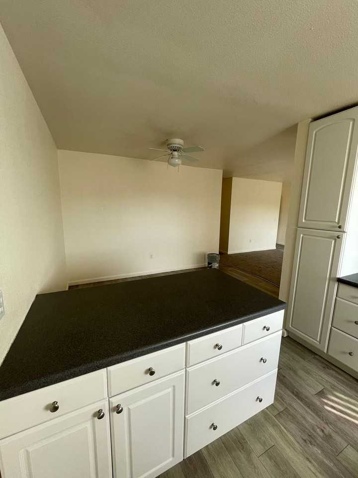 Mira Monte Apartments - Photo 7 of 39