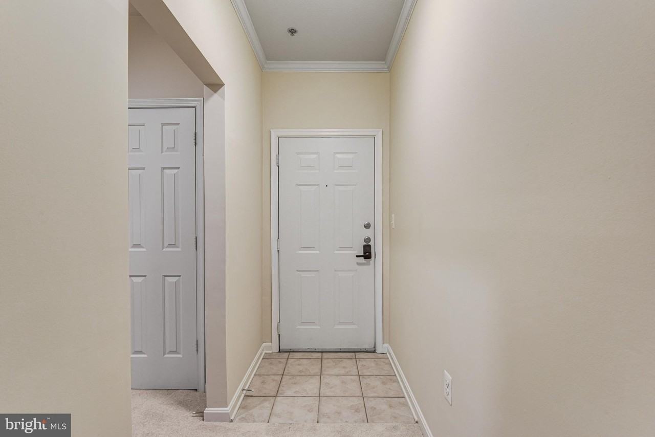 5124 Brittney Elyse Cir Apt G #G - Photo 5 of 25