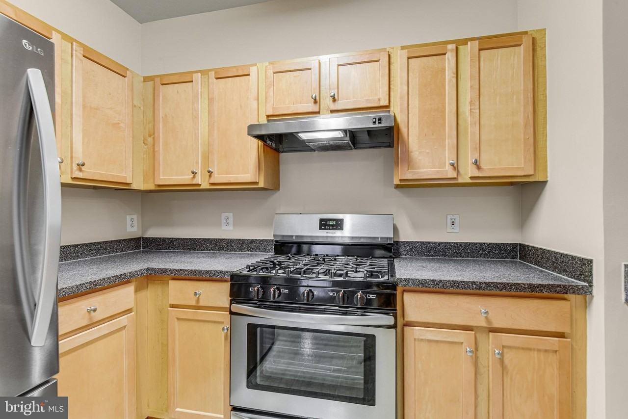 5124 Brittney Elyse Cir Apt G #G - Photo 7 of 22