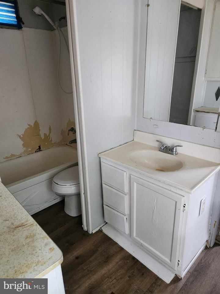 511 N Western Ave - Photo 7 of 7