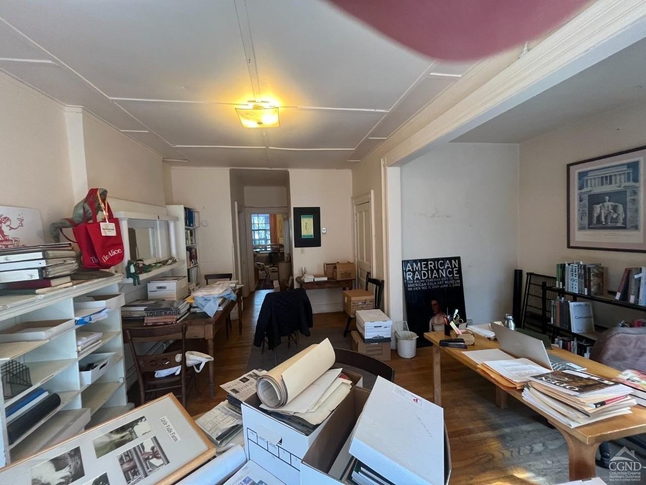 518 Warren St - Photo 5 of 8