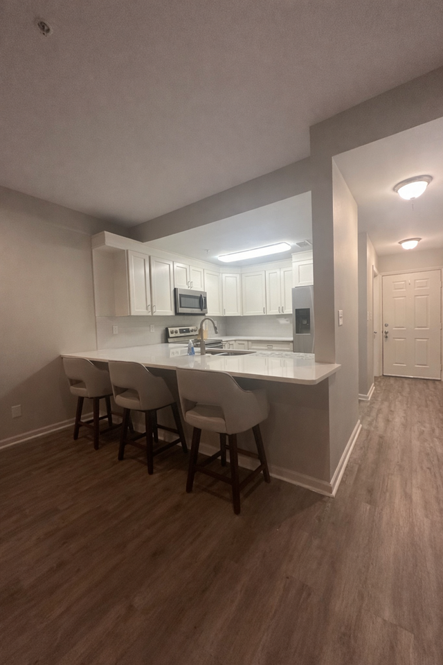 200 Sandestin Ln - Photo 3 of 14