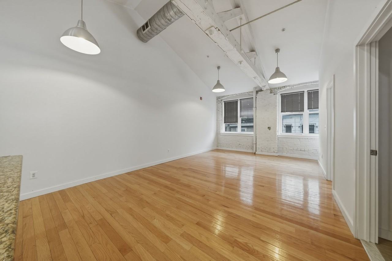 Brandywine Lofts - Photo 7 of 33