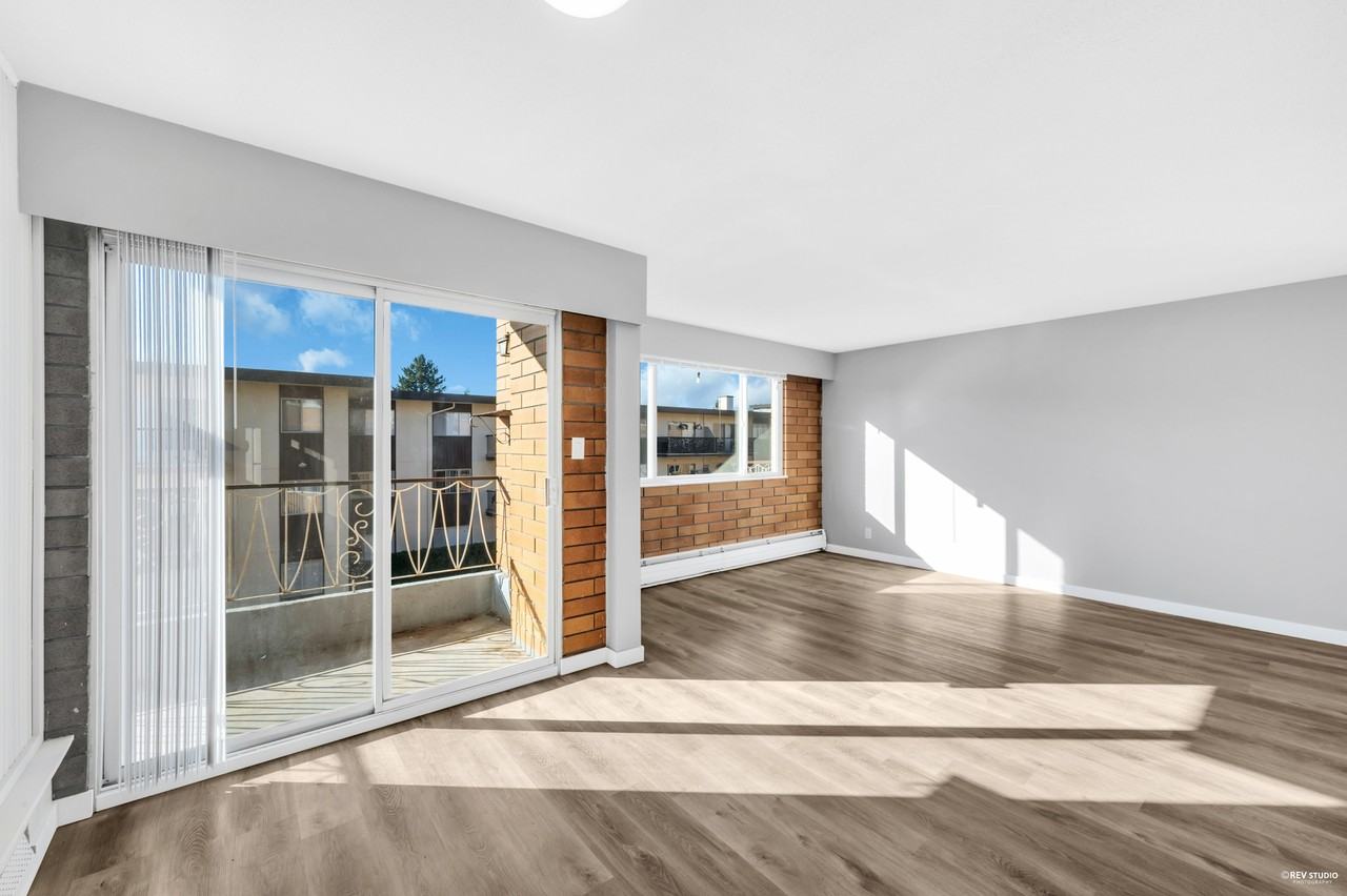 9486 Cook Street - Photo 4 of 4