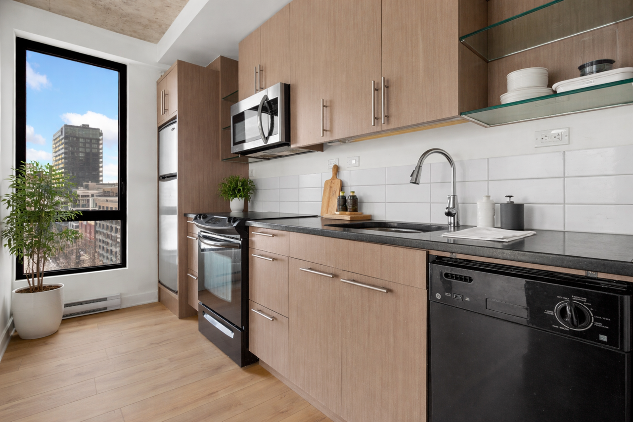 400 Rue de l'Inspecteur #9999 - Photo 2 of 10