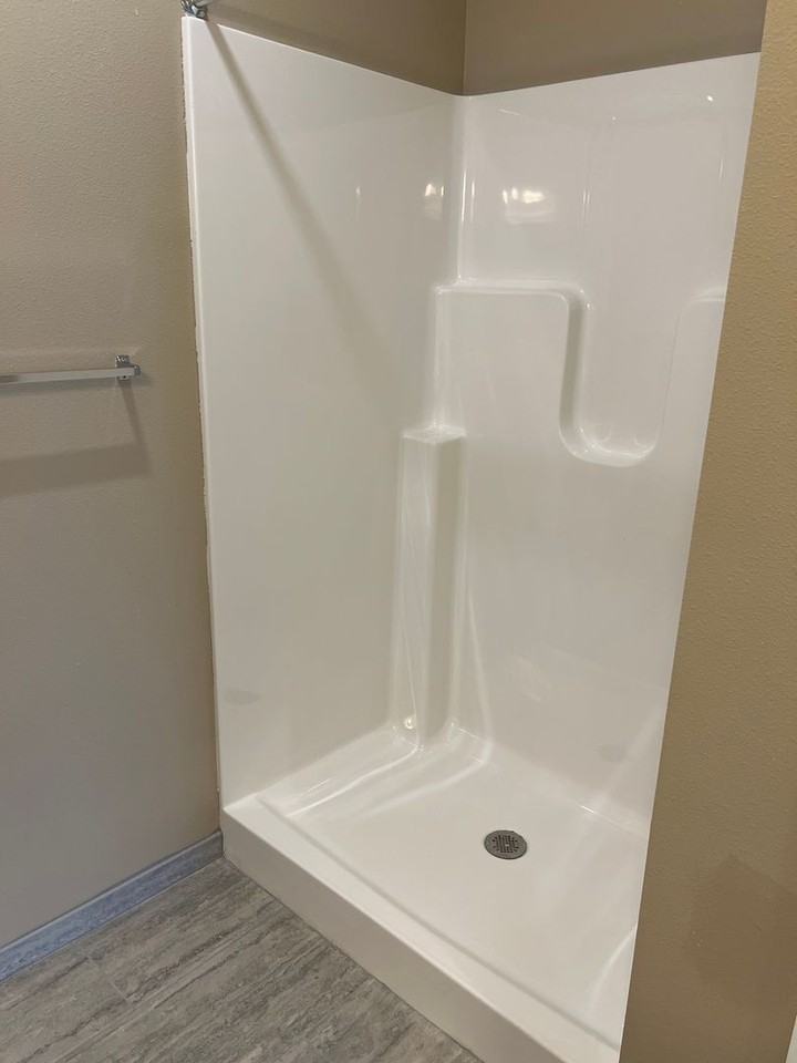 Brand New - Photo 6 of 50