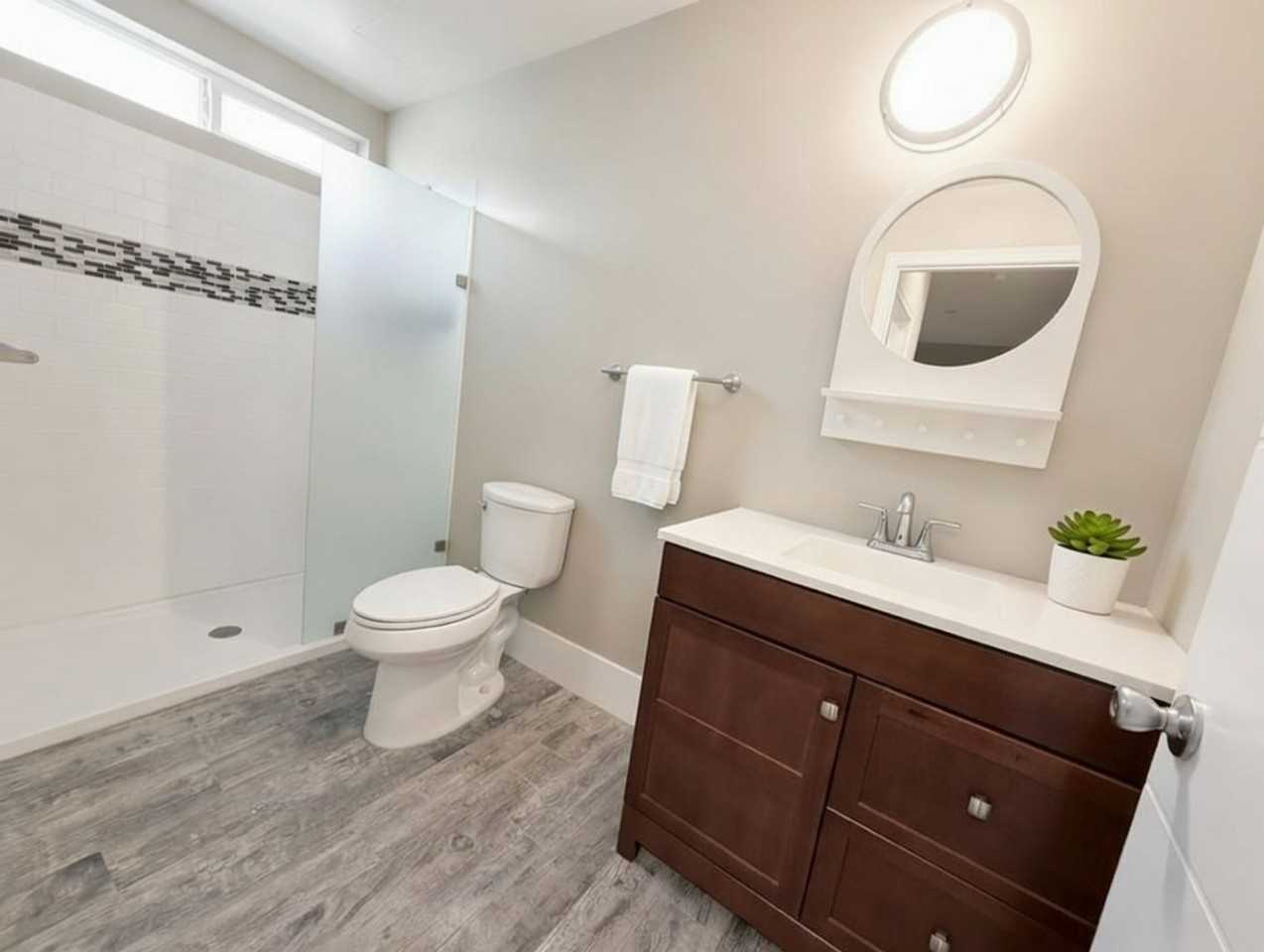 1212 W. 37th Drive - Photo 4 of 29