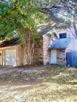 featured image of 208 Victoria Dr