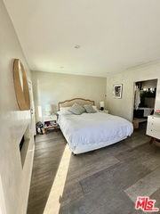 7621 Stetson Ave - Photo 4 of 8