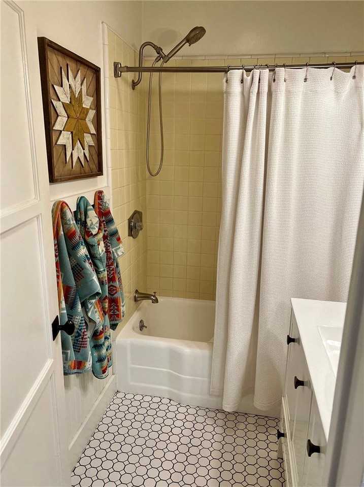 4319 Belair Dr - Photo 6 of 8