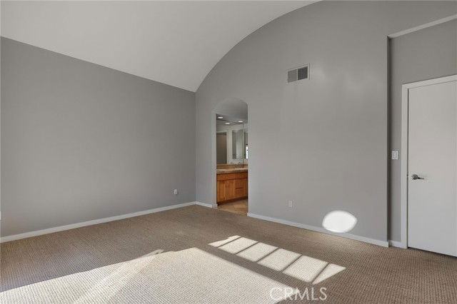3946 Carpenter Ave #F - Photo 2 of 8