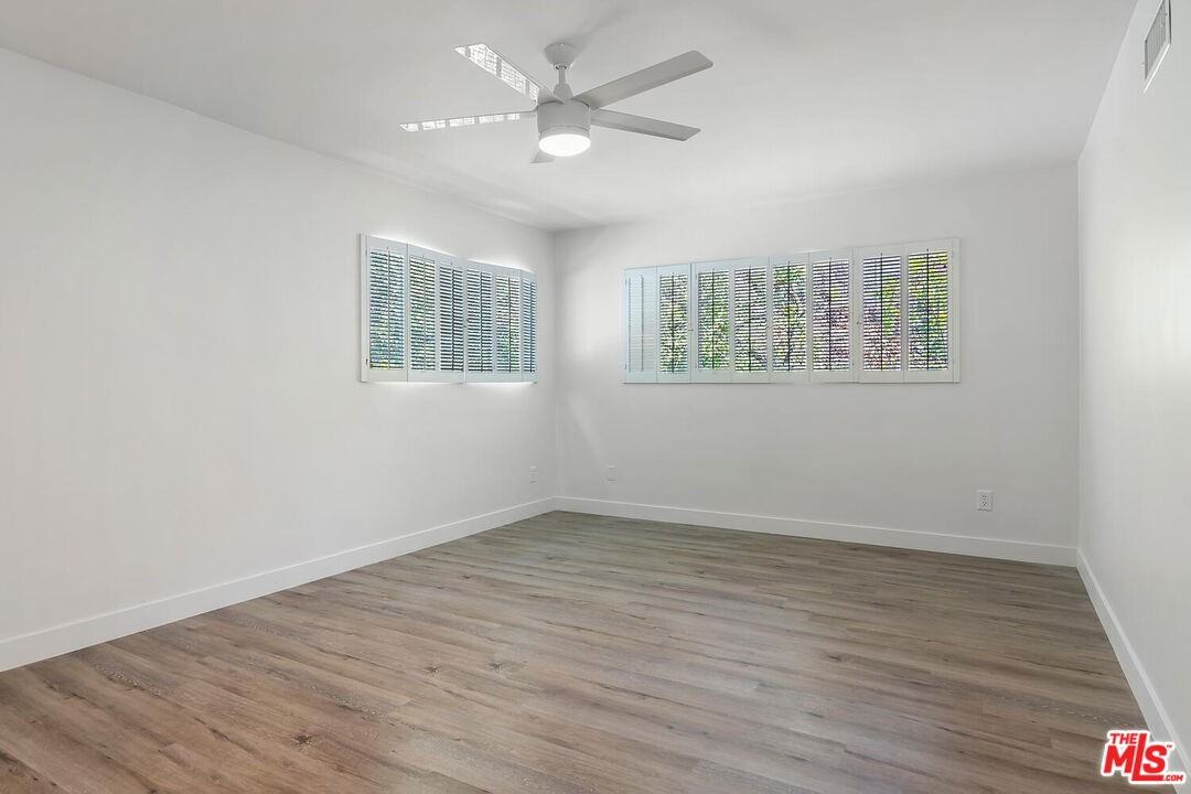 11555 Duque Dr - Photo 5 of 8