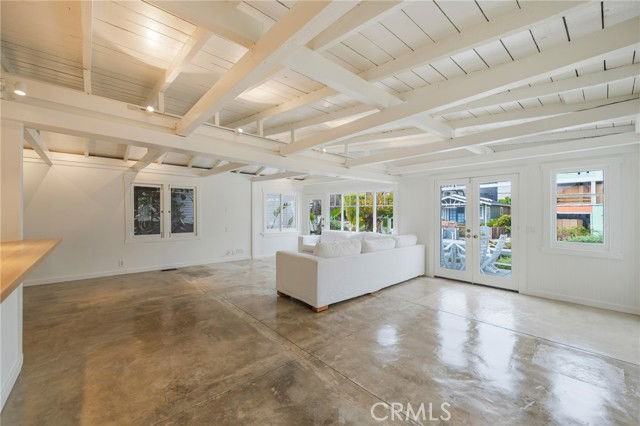 410 Carroll Canal - Photo 2 of 8