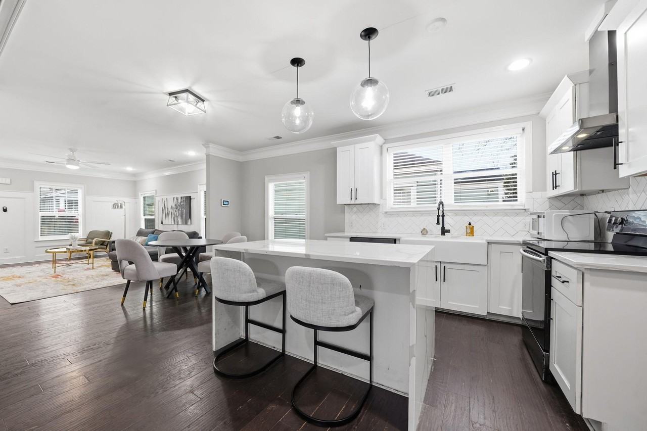 Jones Ave Nw - Photo 6 of 8