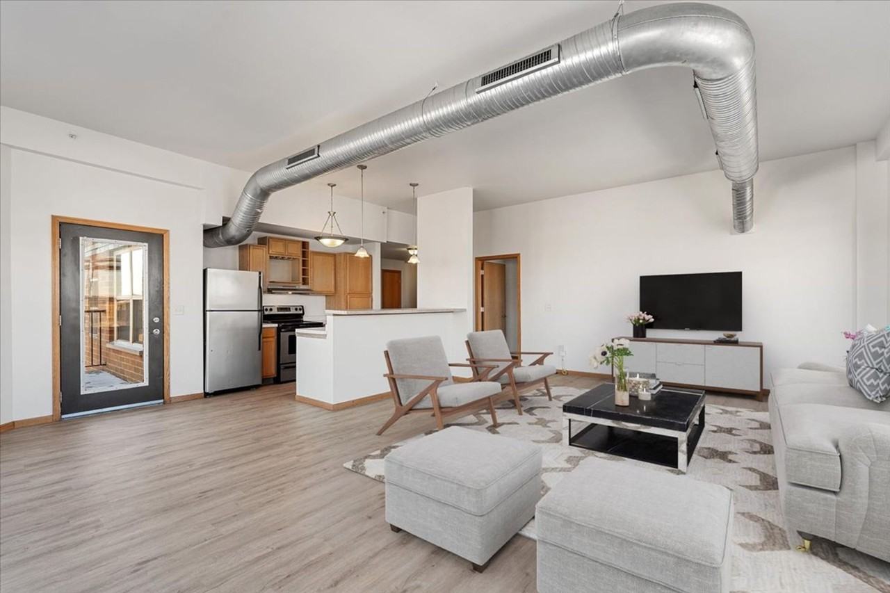 Six Points Apartments - Photo 3 of 38