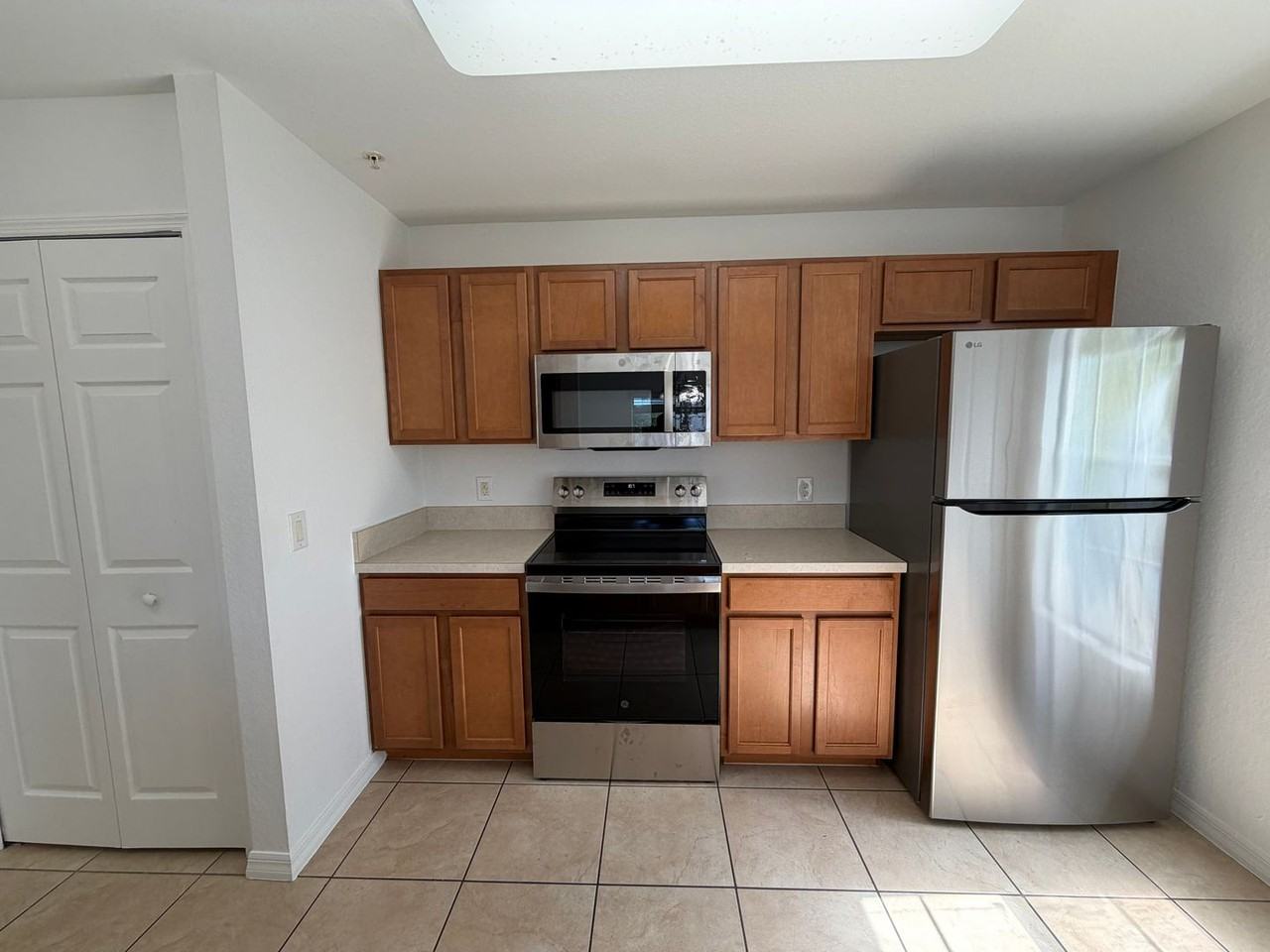 9101 Gervais Cir - Photo 6 of 24