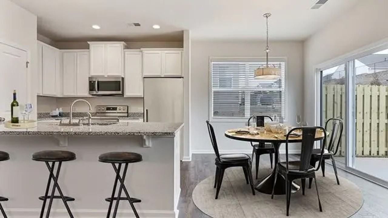 3805 Yorkshire Pl - Photo 7 of 23