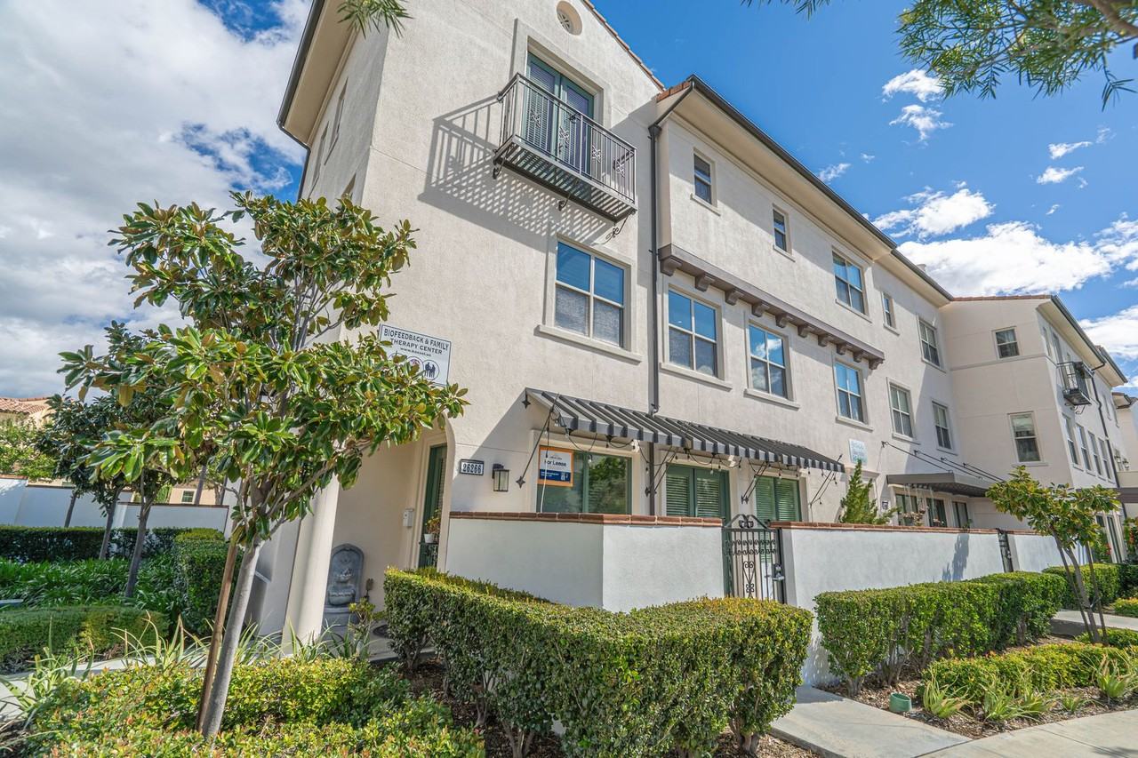 26266 Prima Way - Photo 2 of 42