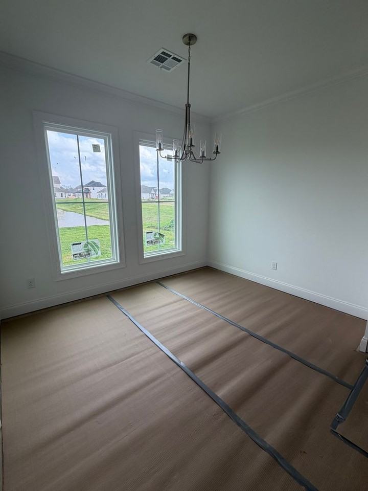 104 Field Point Ln - Photo 6 of 9