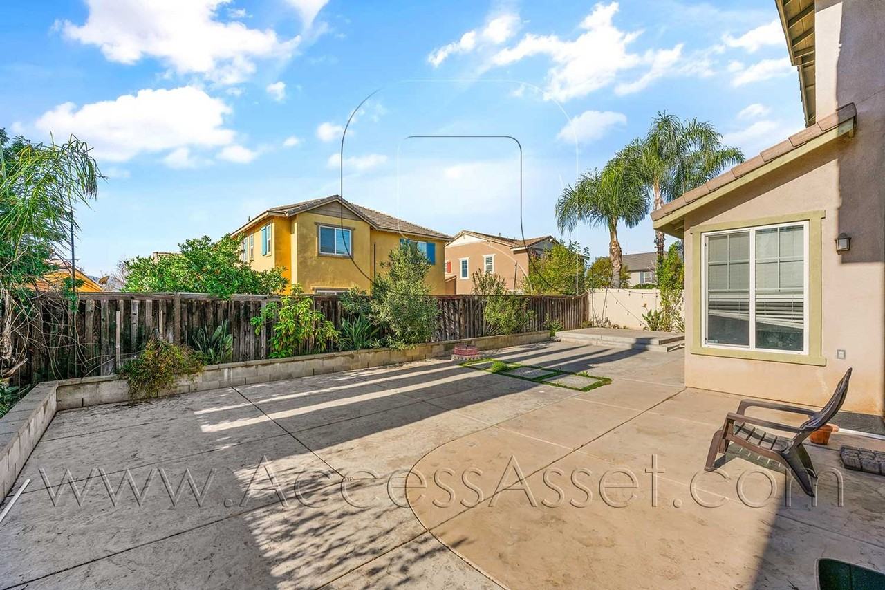 27325 Quincy Ln - Photo 7 of 45