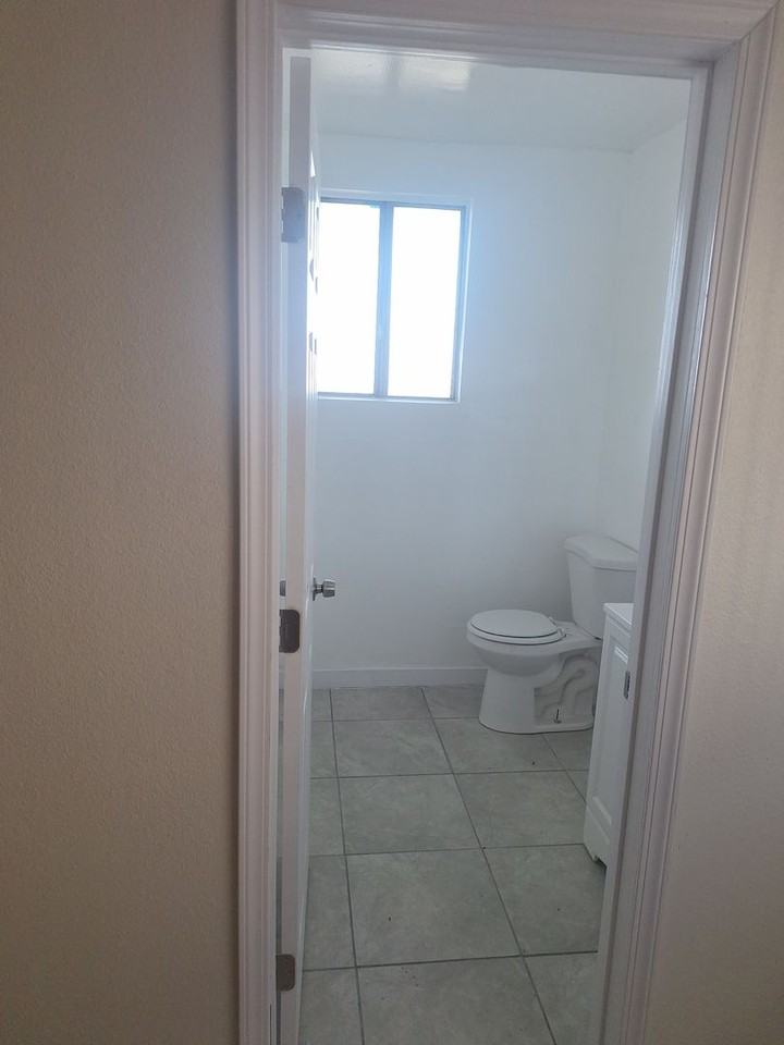 8615 Columbus Ave. - Photo 7 of 14