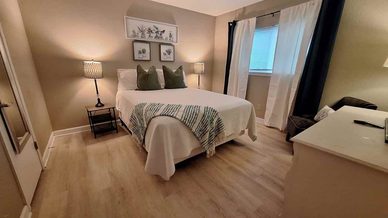 1112-1114 Frame St - Photo 6 of 16