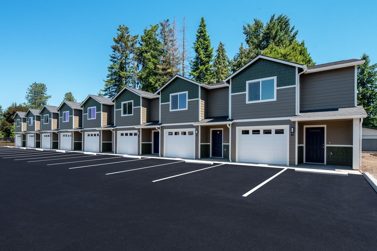 2711 Niki Lane Bldg D - Photo 5 of 44