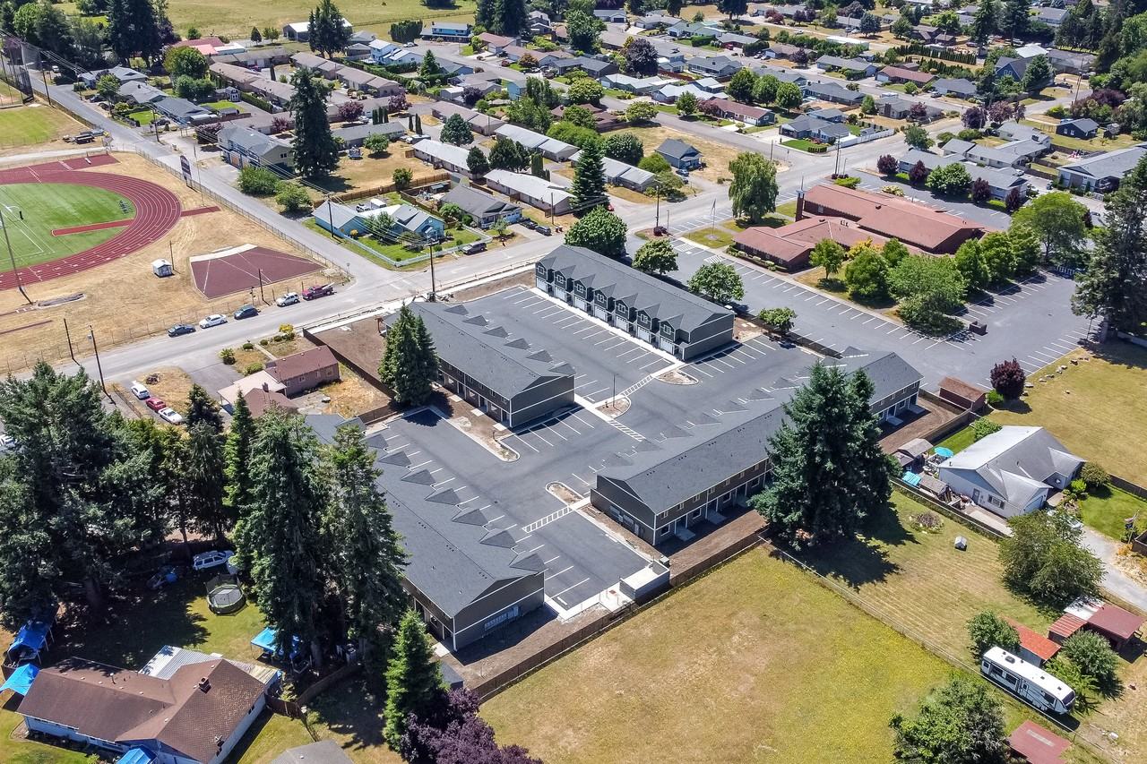 2711 Niki Lane Bldg D - Photo 6 of 44