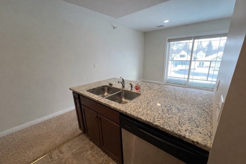 1st Avenue Condominiums - Photo 3 of 12