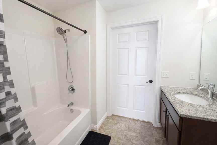 1st Avenue Condominiums - Photo 5 of 12