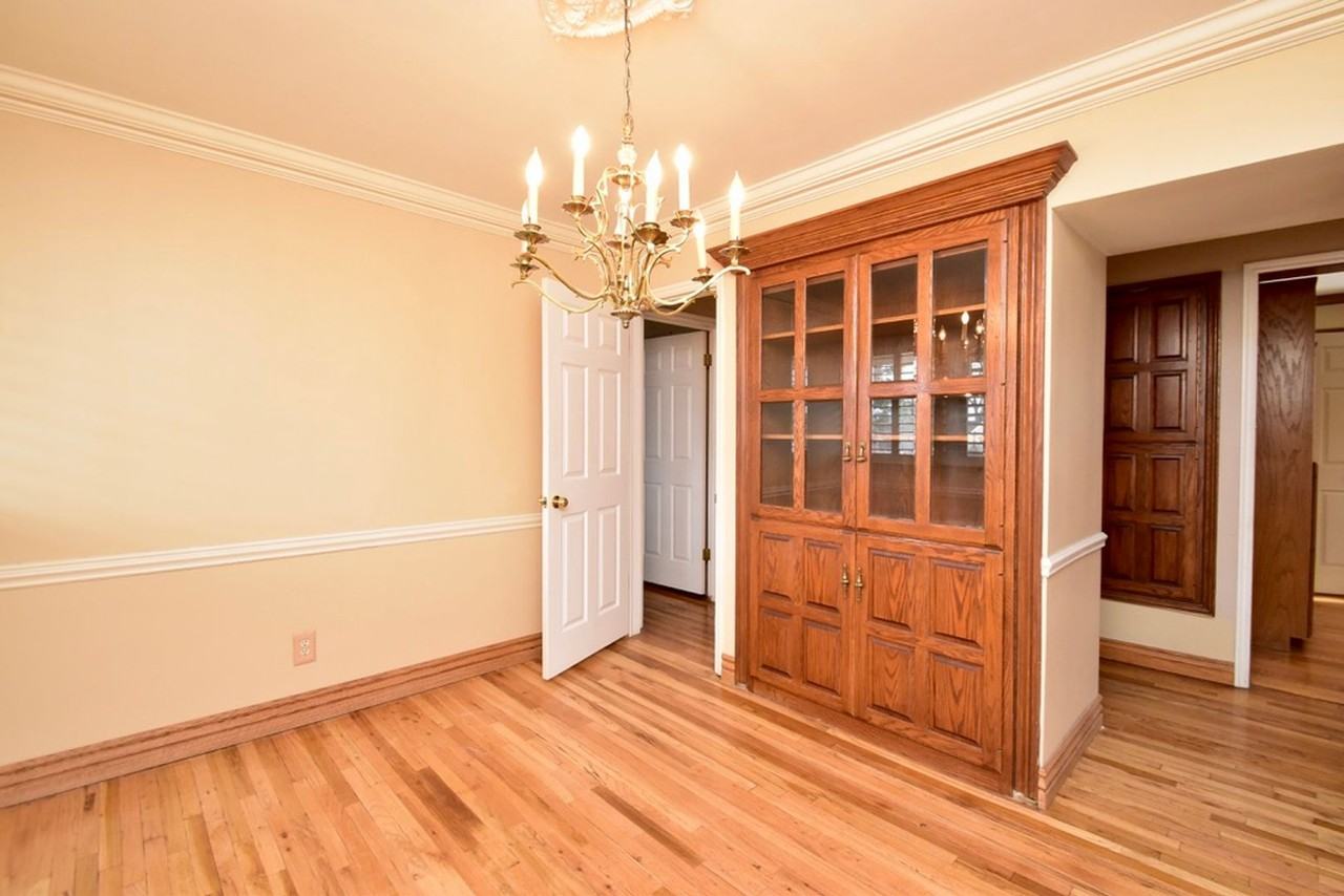 7179 S 2825 E - Photo 6 of 35