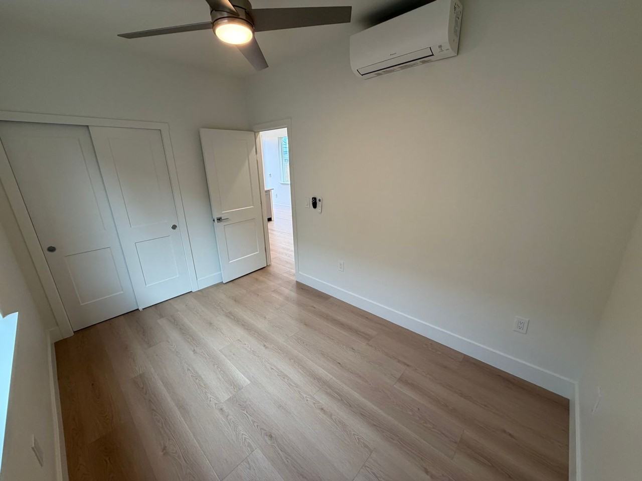 2422 Kayak Aly - Photo 4 of 18